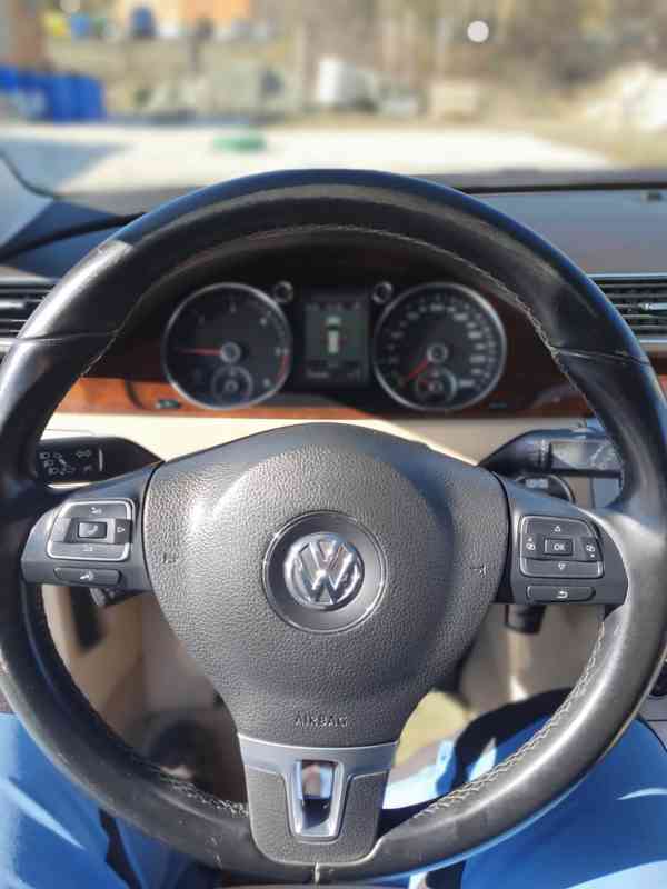 VW Passat  - foto 8