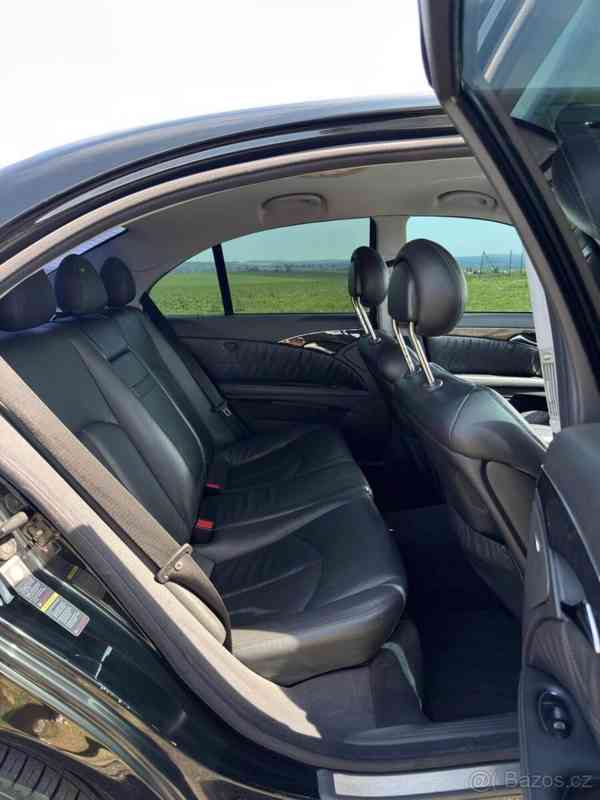 Mercedes-Benz Třídy E W211 E500 - foto 2