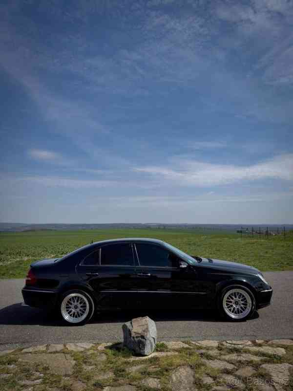 Mercedes-Benz Třídy E W211 E500 - foto 4