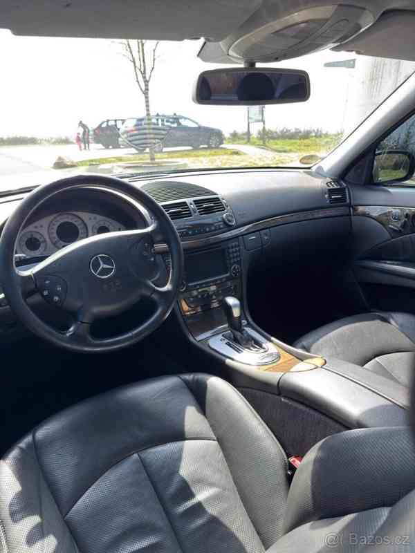 Mercedes-Benz Třídy E W211 E500 - foto 5