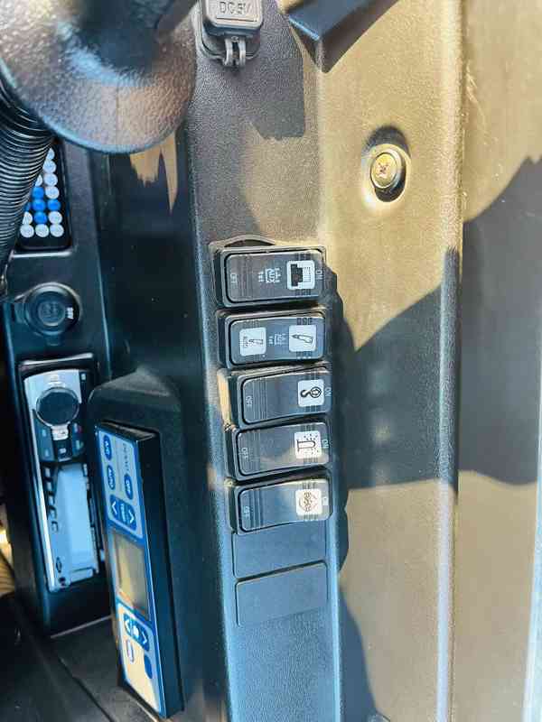 Kolové rypadlo Takeuchi TB295W (Možnost leasingu) - foto 10