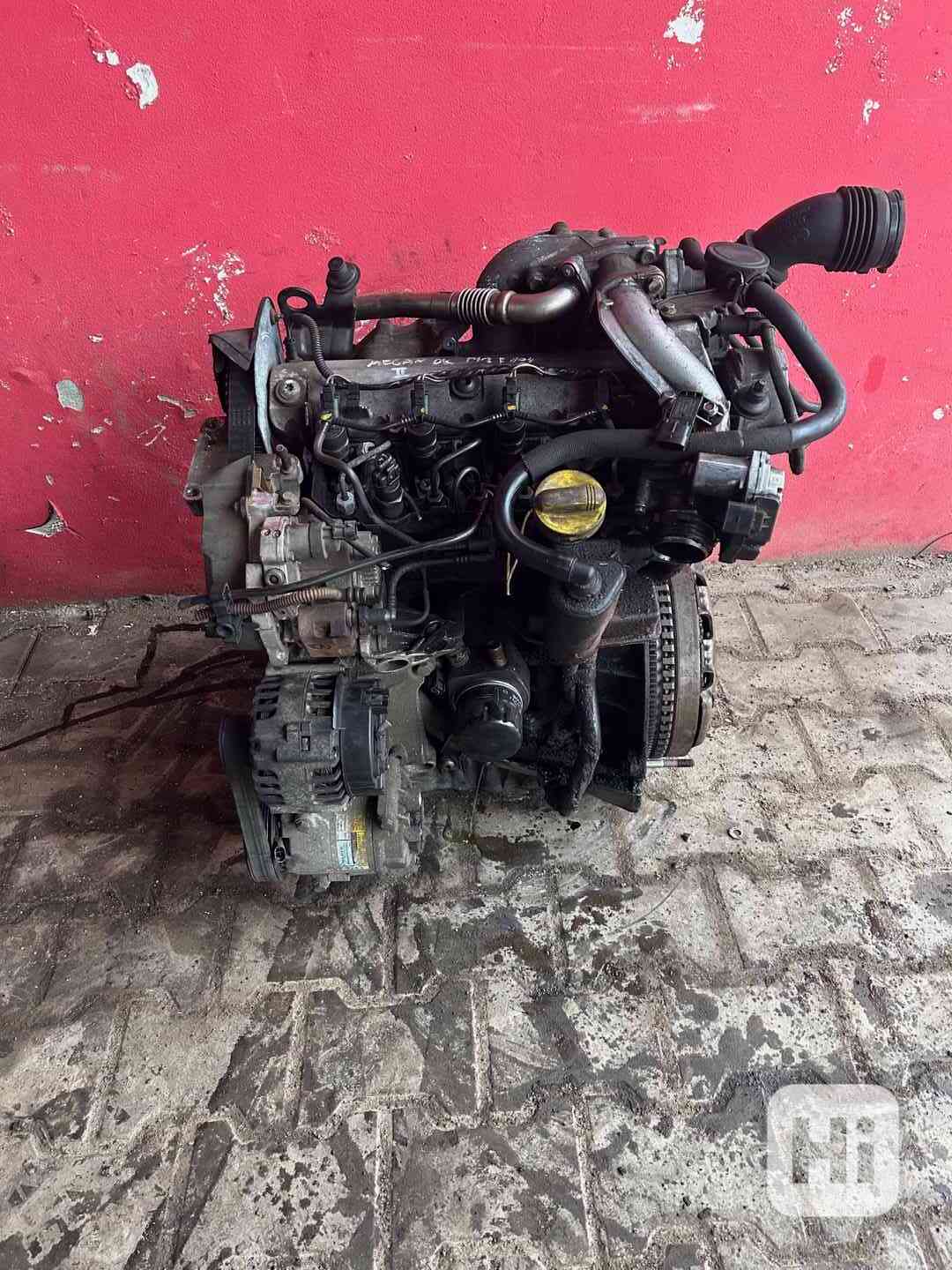 Motor 1,9 DCI F9Q E 804 Renault Megane kompletní - foto 1