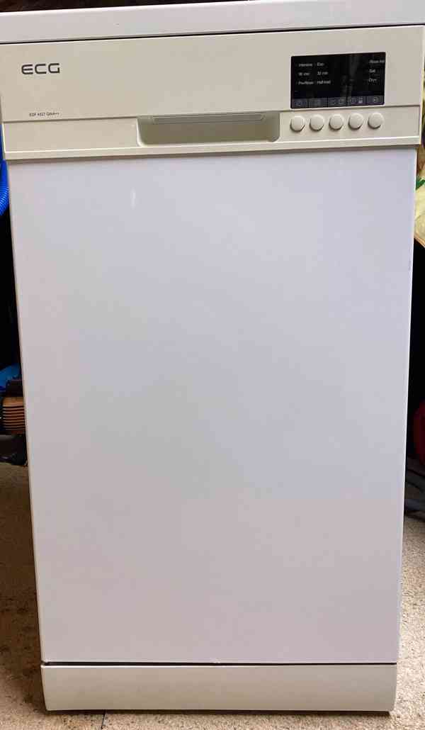 Myčka na nádobí  - foto 4