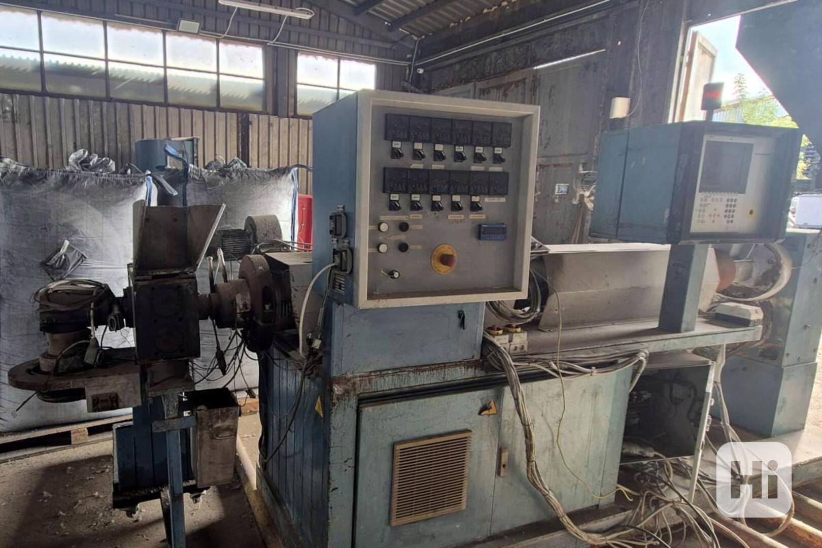 Regranulační linka Plastmachines – Siebwechstler SZR 35/2 - foto 1