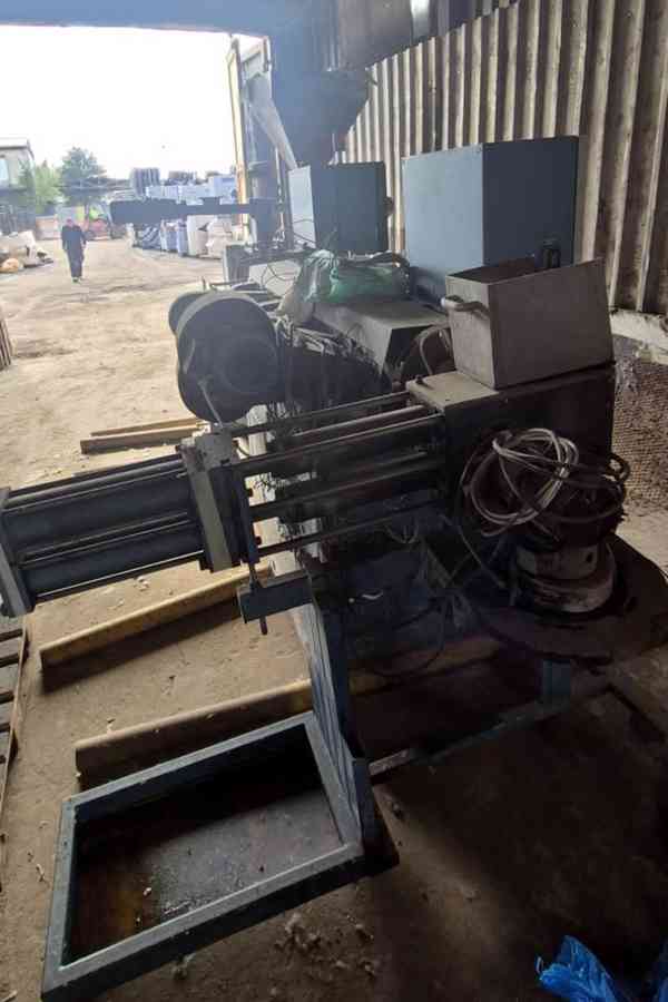 Regranulační linka Plastmachines – Siebwechstler SZR 35/2 - foto 12