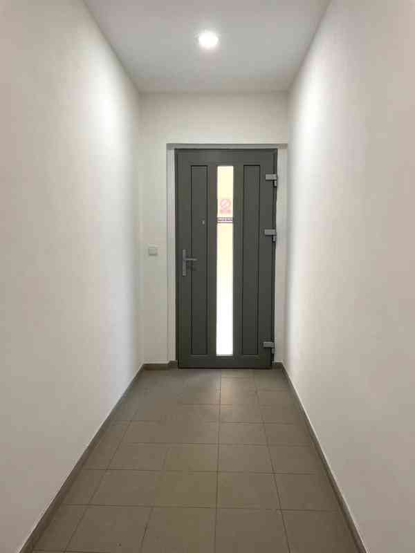 Pronájem kompletně vybaveného bytu 2+kk v České Lípě. - foto 10