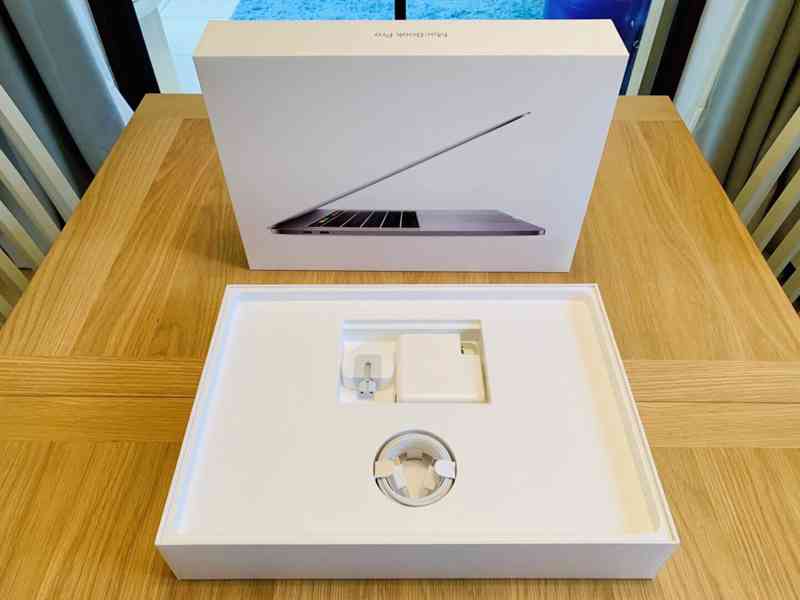Apple MacBook Pro 15 Retina 2.5Ghz i7 16GB 512GB  - foto 3