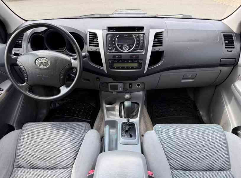 Toyota Hilux Double Cab 3.0D4D  Aut. 126kw - foto 13