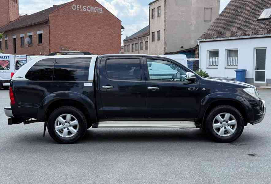 Toyota Hilux Double Cab 3.0D4D  Aut. 126kw - foto 5