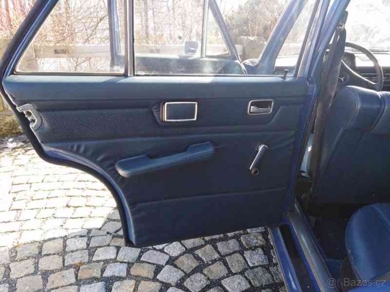 Mercedes-Benz 115 Mercedes w115 200 D - foto 13