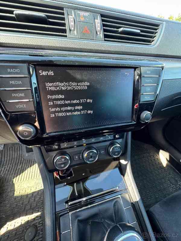 Škoda Superb 2,0   III Combi 4x4 - foto 7