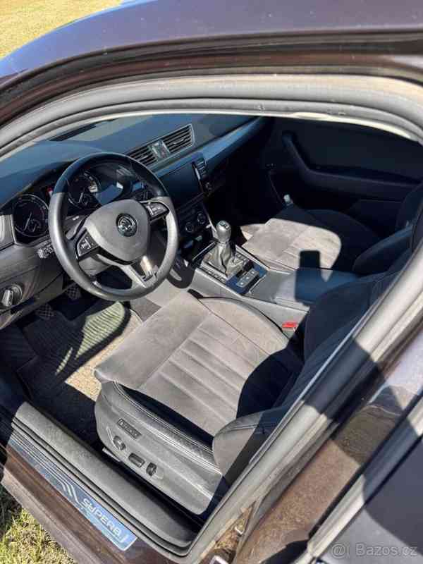 Škoda Superb 2,0   III Combi 4x4 - foto 12
