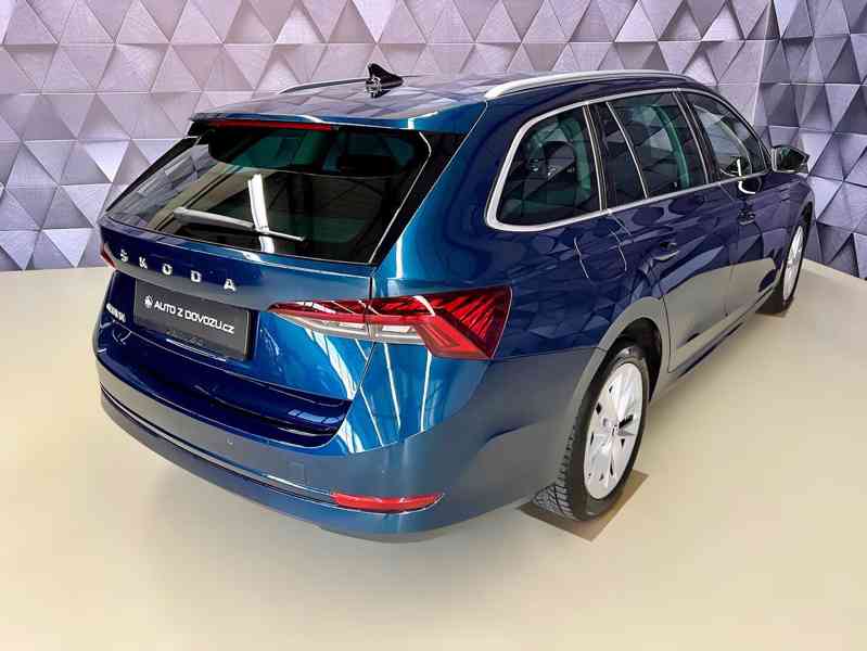 ŠKODA Octavia Combi Style 2,0 TDI 110 kW DSG - foto 4