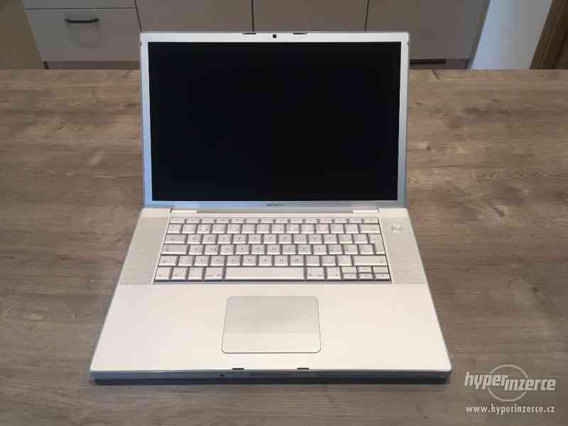 MacBook Pro 15”, vadná grafika - foto 1