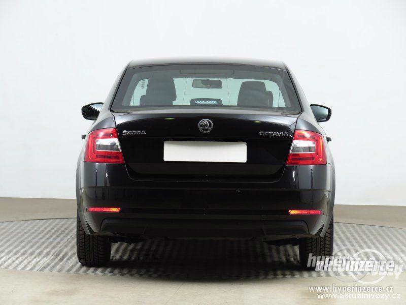 Škoda Octavia 1.0, benzín, r.v. 2017 - foto 9