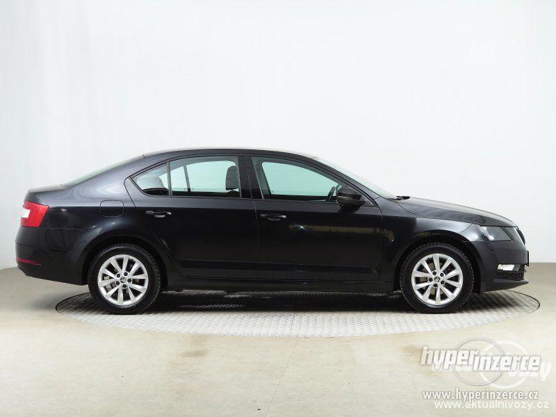 Škoda Octavia 1.0, benzín, r.v. 2017 - foto 14