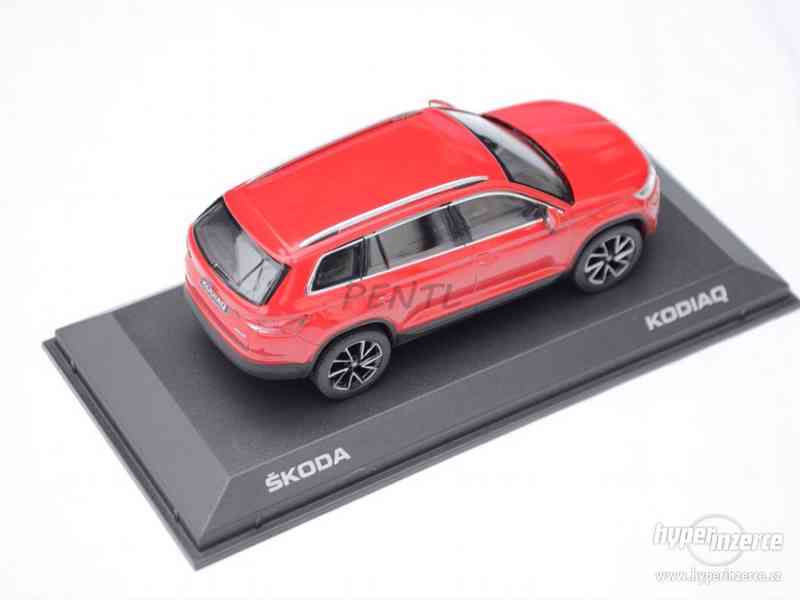 Model 1:43 Škoda Kodiaq červený ( Red Velvet ) NOREV - foto 3