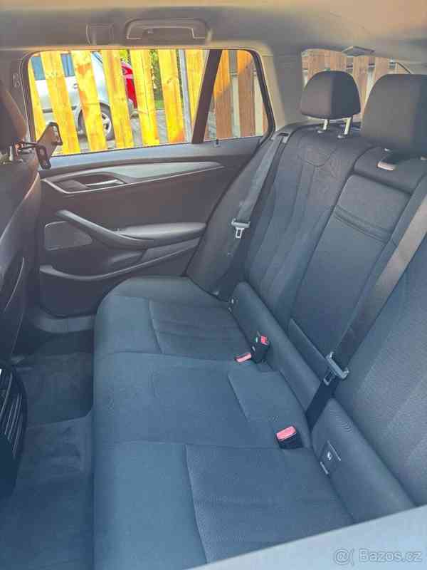 BMW Řada 5 2,5 170 kW (231 PS) - foto 3