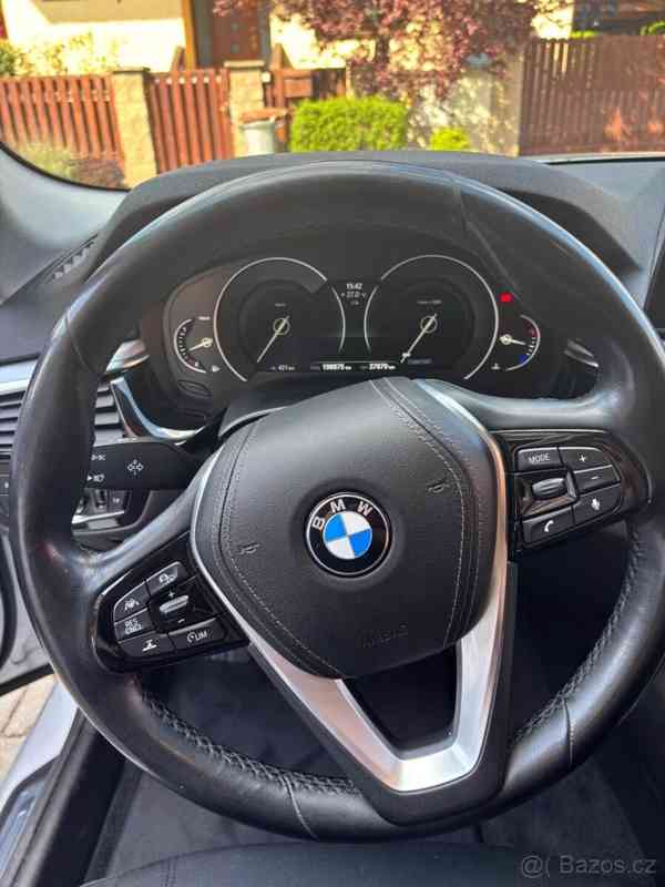 BMW Řada 5 2,5 170 kW (231 PS) - foto 9