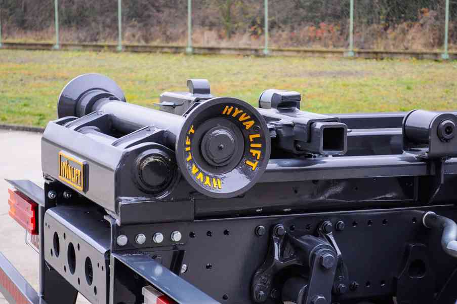 MERCEDES AXOR 1824 - 18T HÁKOVÝ NOSIČ KONTEJNERŮ EU5 - foto 15