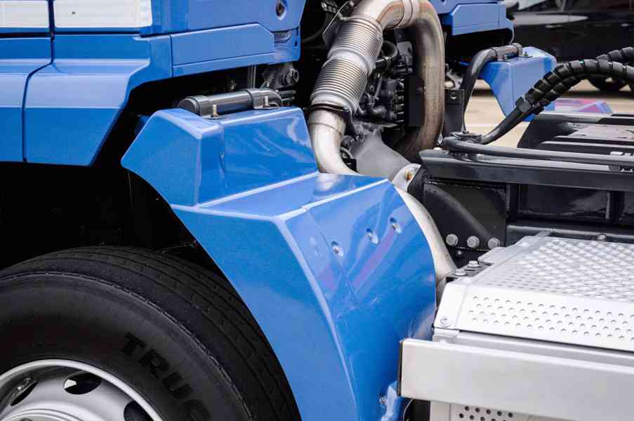 MERCEDES AXOR 1824 - 18T HÁKOVÝ NOSIČ KONTEJNERŮ EU5 - foto 22