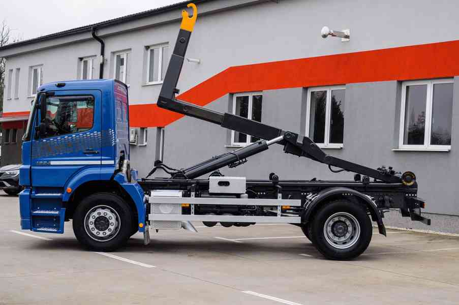 MERCEDES AXOR 1824 - 18T HÁKOVÝ NOSIČ KONTEJNERŮ EU5 - foto 56