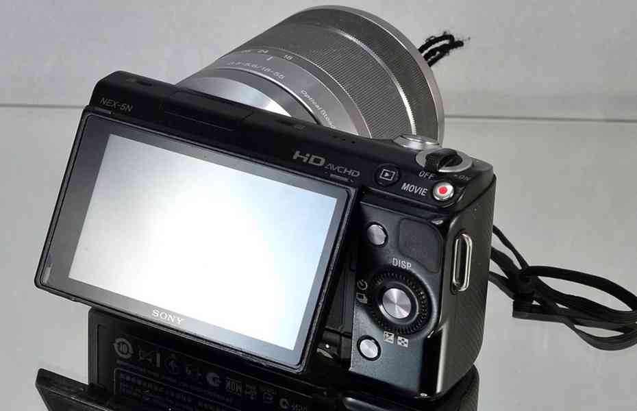 Sony NEX-5N+18-55 mm *16MPix*Full HDV* 26 000 Exp. - foto 8