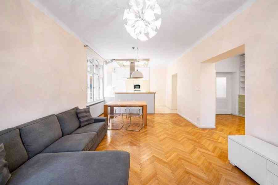 Pronájem krásného, vybaveného bytu 3kk (113m2) s šatnou, s původními prvky, Praha - Malvazinky - foto 4