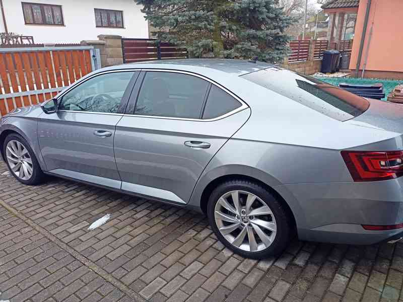 Škoda Superb III 2.0 TSI 206kw 4x4 - foto 2