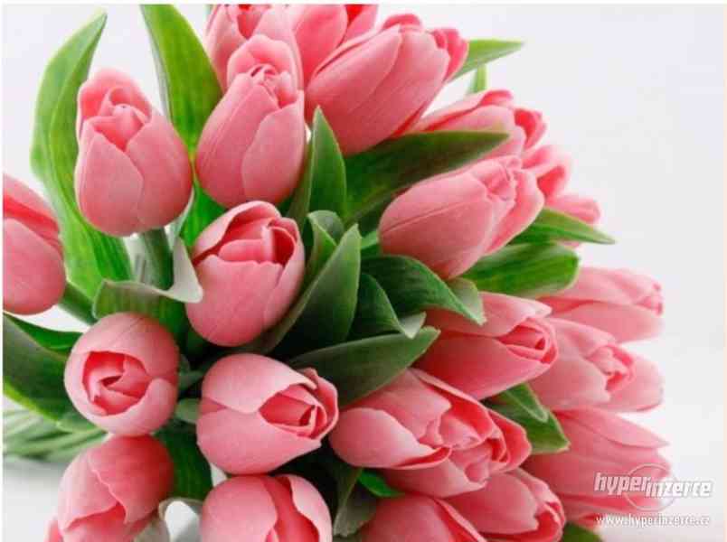Jarní dekorace - plastové tulipány - foto 23