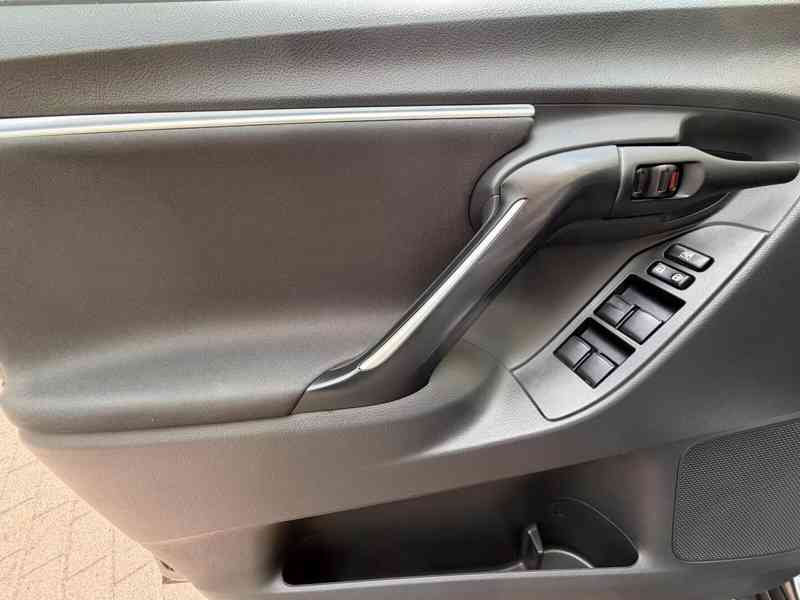 Toyota Verso 1,8i Aut. Life Limited Edition benzín 108kw - foto 12