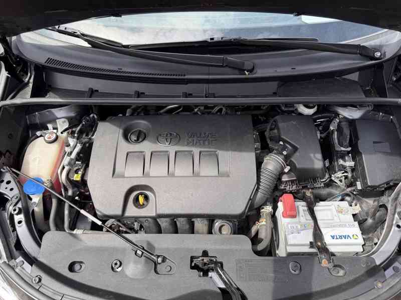 Toyota Verso 1,8i Aut. Life Limited Edition benzín 108kw - foto 17