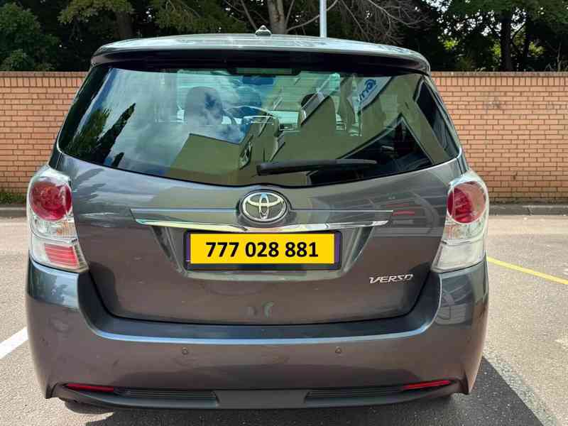 Toyota Verso 1,8i Aut. Life Limited Edition benzín 108kw - foto 20
