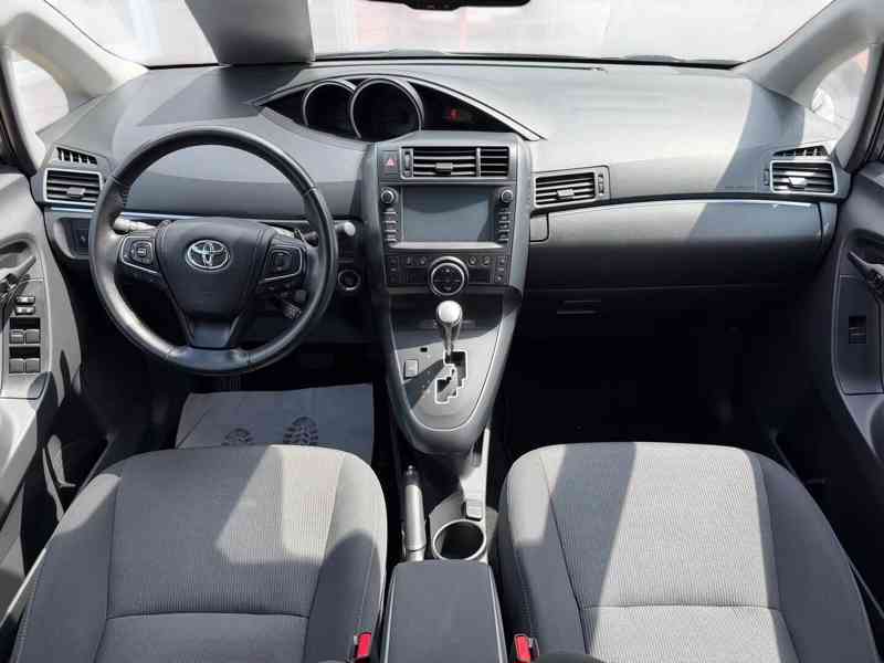 Toyota Verso 1,8i Aut. Life Limited Edition benzín 108kw - foto 33