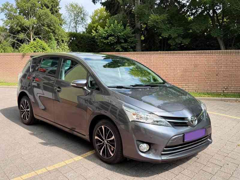 Toyota Verso 1,8i Aut. Life Limited Edition benzín 108kw - foto 1