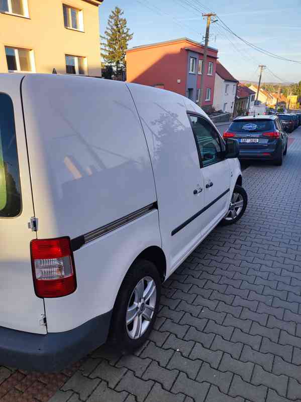 VW CADDY - foto 1