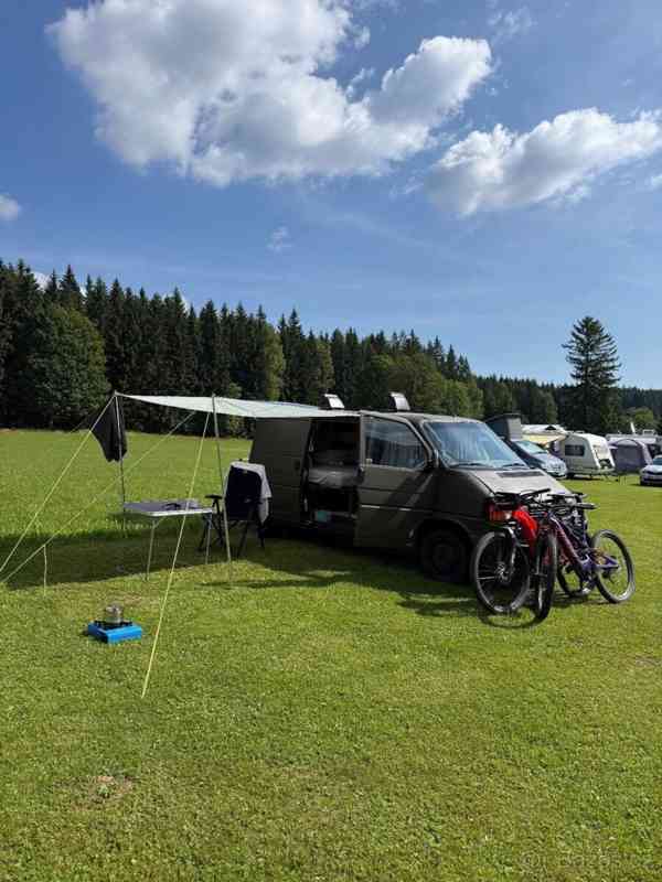 Volkswagen Transporter 1,9   T4 s obytnou vestavbou - odpoč - foto 8