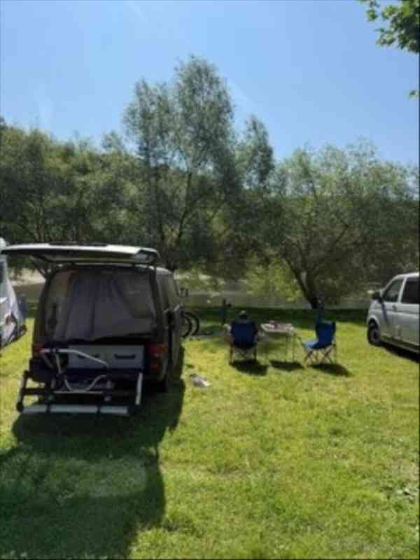 Volkswagen Transporter 1,9   T4 s obytnou vestavbou - odpoč - foto 7