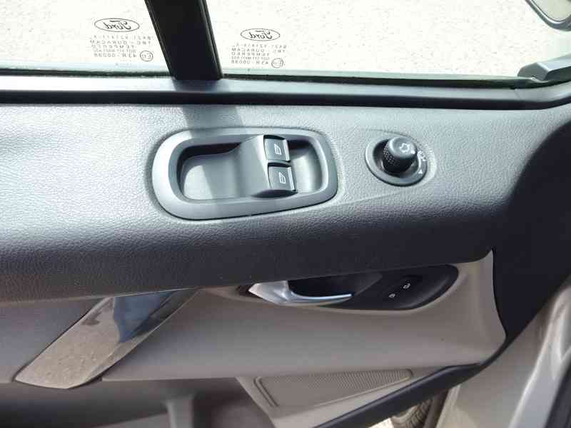 Ford Tournero Custom 2.2 TDCI r.v.2013 (92 kw) ČR - foto 6