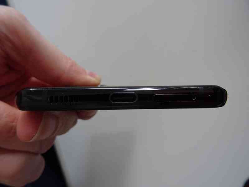 Mobilní telefon Samsung Galaxy S21 Plus 128GB - foto 4