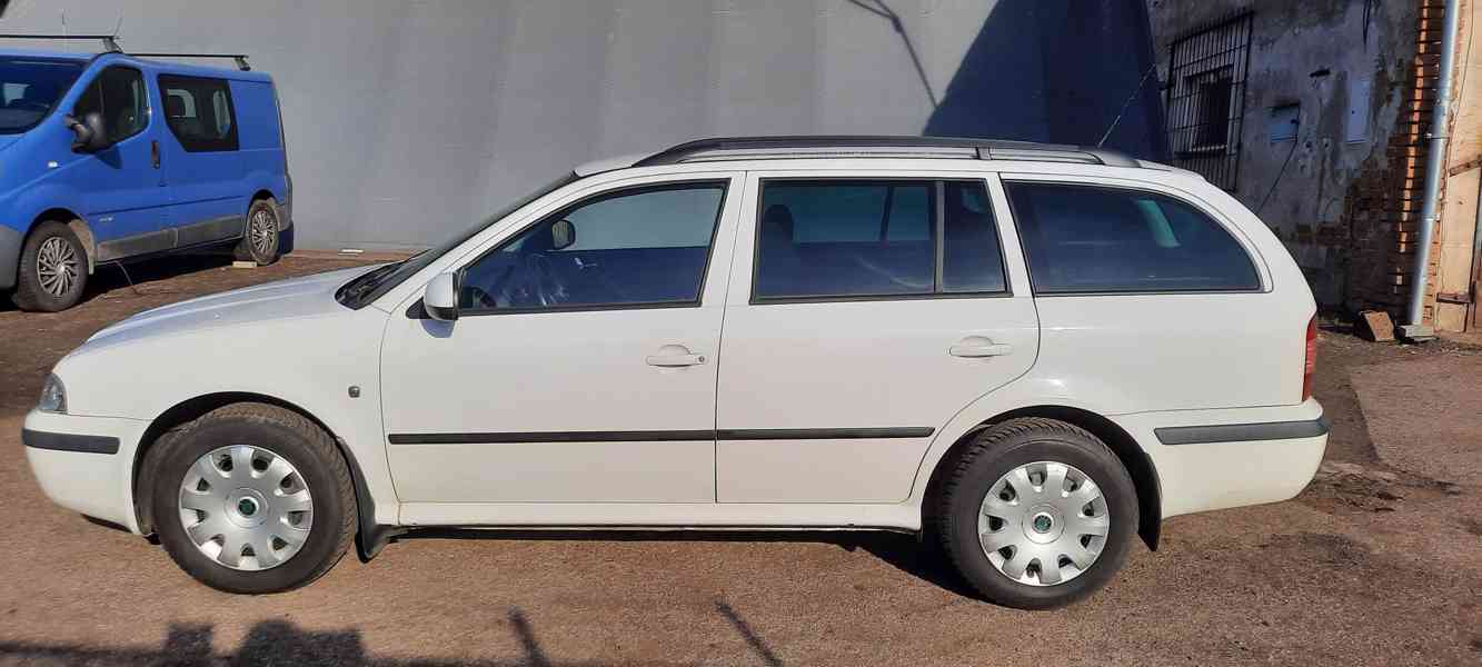 Škoda Octavia Combi Tour 1.9 TDI, 06/2010 - foto 7