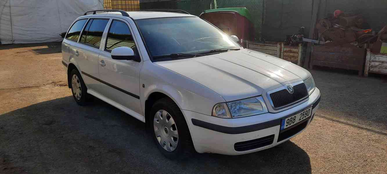 Škoda Octavia Combi Tour 1.9 TDI, 06/2010 - foto 2