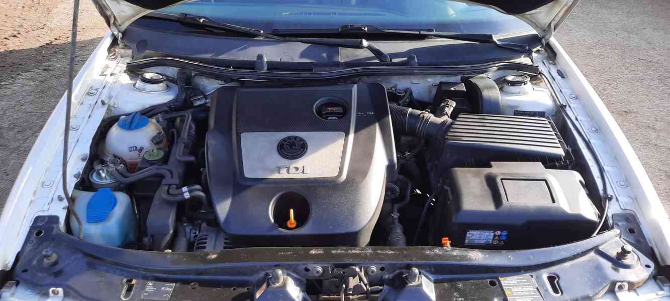 Škoda Octavia Combi Tour 1.9 TDI, 06/2010 - foto 16