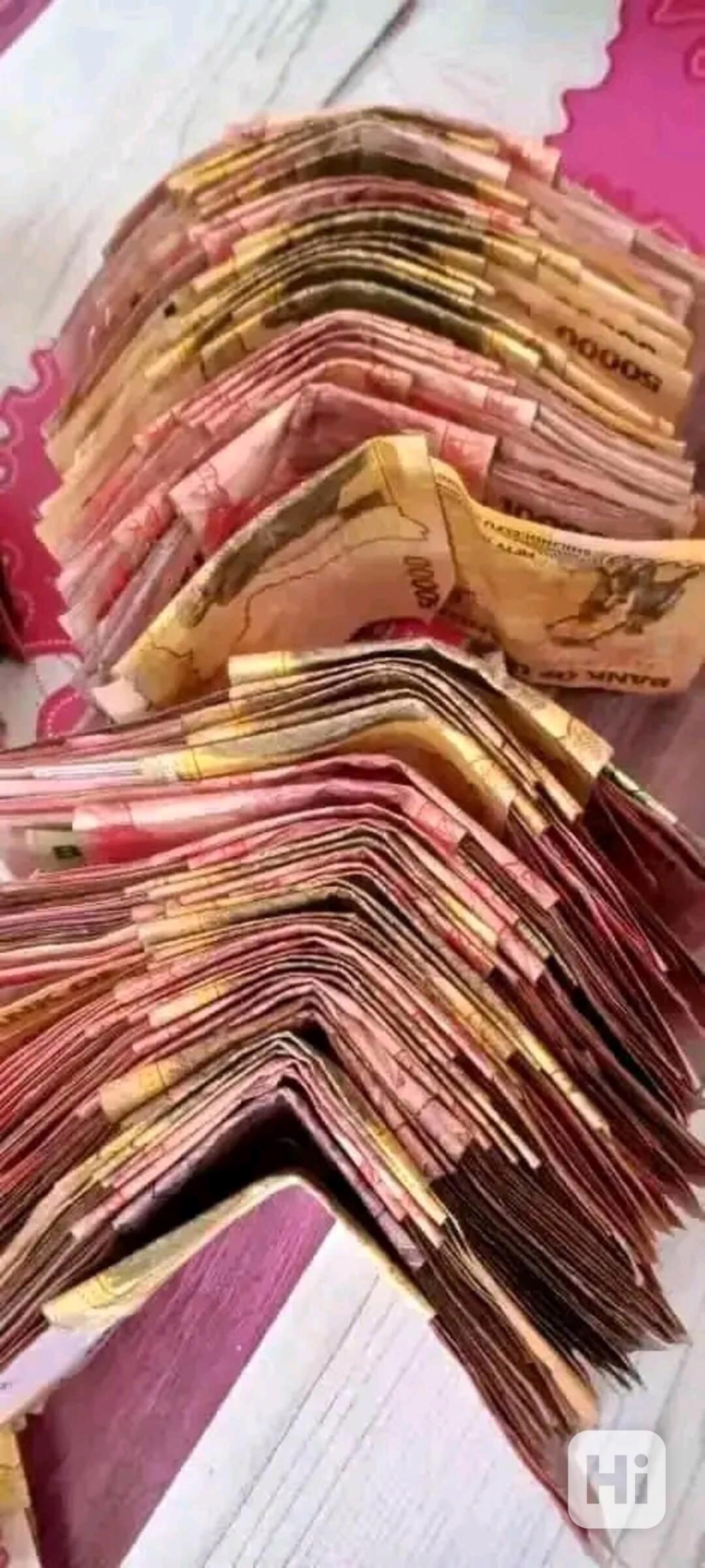 Illuminati Agent confirmed in Uganda call+256779696761/07051 - foto 1