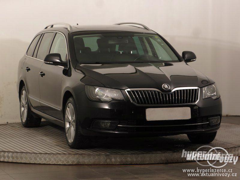 Škoda Superb 1.6, nafta, r.v. 2015, kůže - foto 1