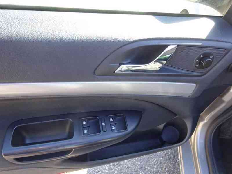 Škoda Octavia 1.6 TDI Combi r.v.2011 (77 kw) - foto 6