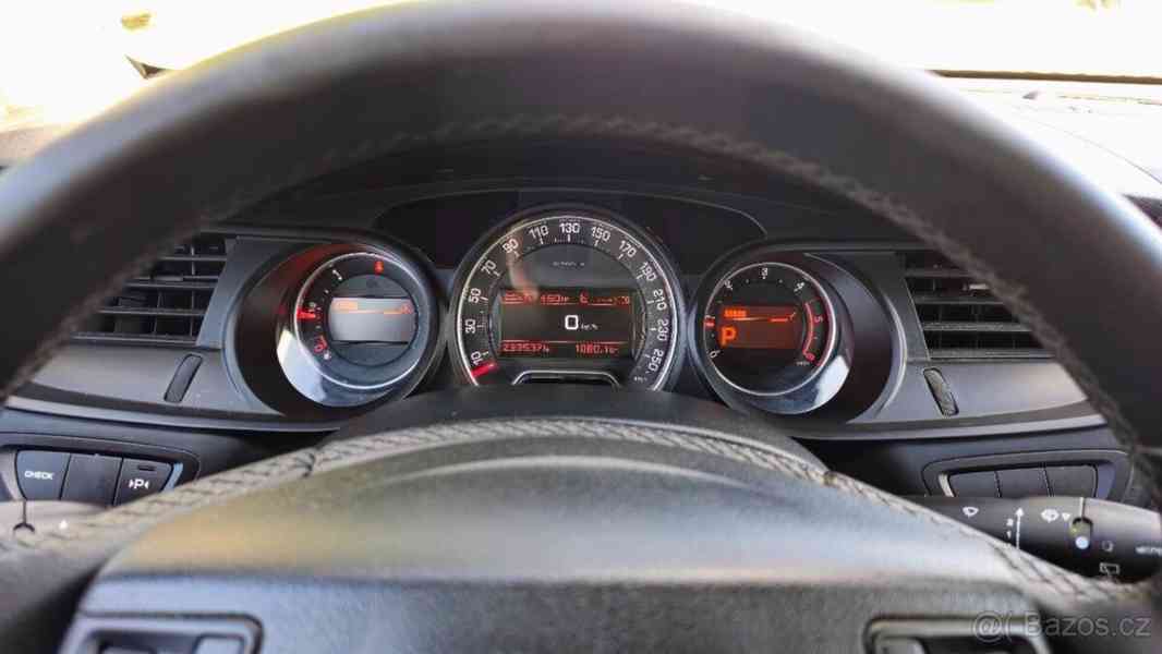 Citroën C5 2,0   automat 2.0 HDI 120kW - foto 11