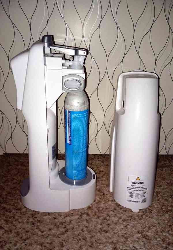 Výrobník sody SodaStream  - foto 2