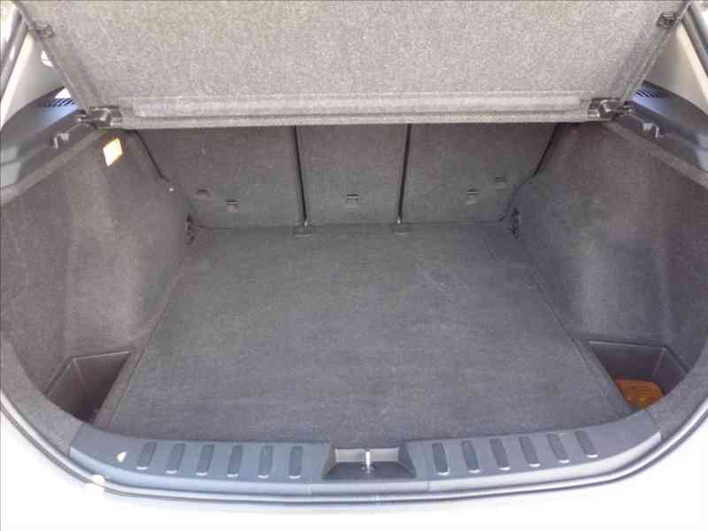 BMW X1 2,0 D 4x4, X-LINE, 1.MAJITEL - foto 8