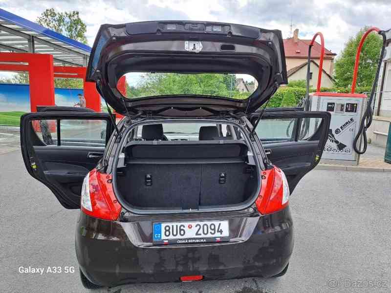 Suzuki Swift 1,2 4/ 2015 - foto 4